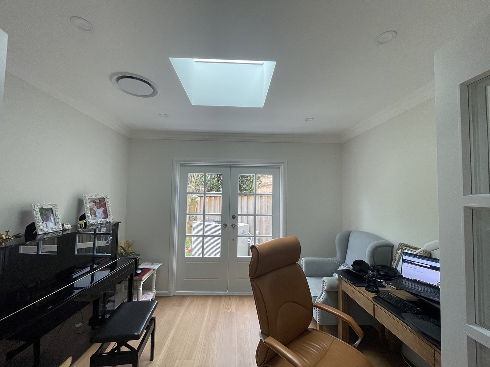 Castle Hill Residence project image